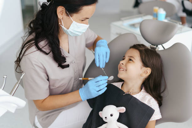 Best Emergency Dental Care for Broken or Chipped Teeth in Suffield Depot, CT